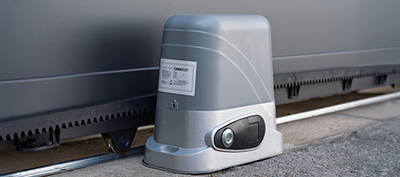 Schuifpoort motor​